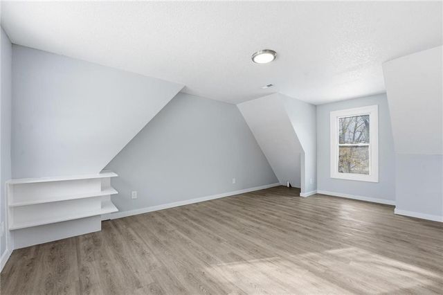 12007 E Alberta Street, Sugar Creek, MO 64054