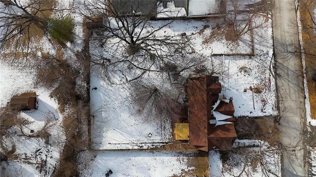 12007 E Alberta Street, Sugar Creek, MO 64054