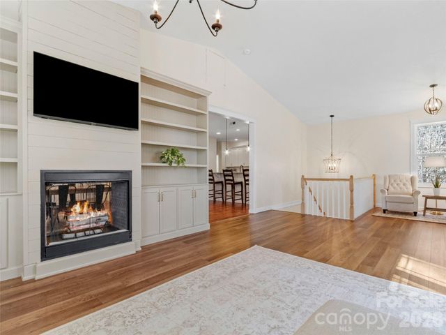80 McKENZIE Drive, Marshall, NC 28753