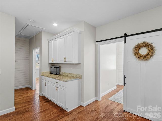 80 McKENZIE Drive, Marshall, NC 28753