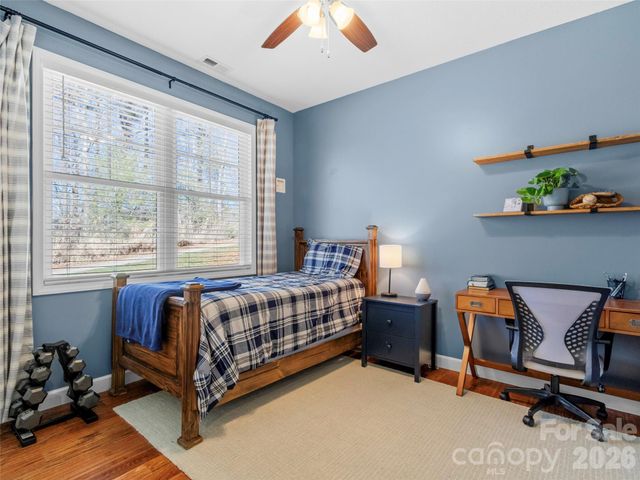 80 McKENZIE Drive, Marshall, NC 28753