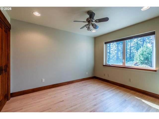 650 BOOT HILL Rd, Port Orford, OR 97465