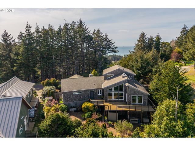 650 BOOT HILL Rd, Port Orford, OR 97465