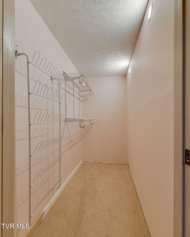 1075 Oak Drive Circle, Kingsport, TN 37665