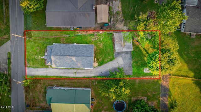1075 Oak Drive Circle, Kingsport, TN 37665