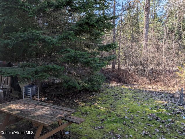 901-903 Hickory Glen Ave, Sandpoint, ID 83864