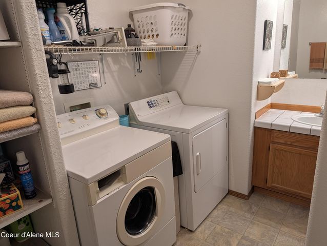 901-903 Hickory Glen Ave, Sandpoint, ID 83864