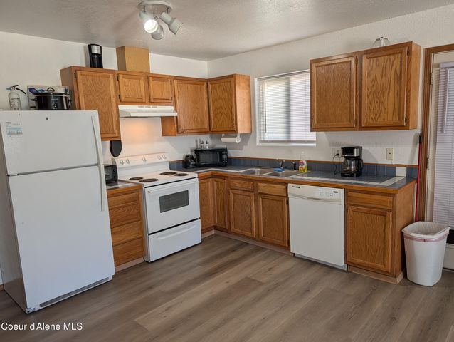 901-903 Hickory Glen Ave, Sandpoint, ID 83864