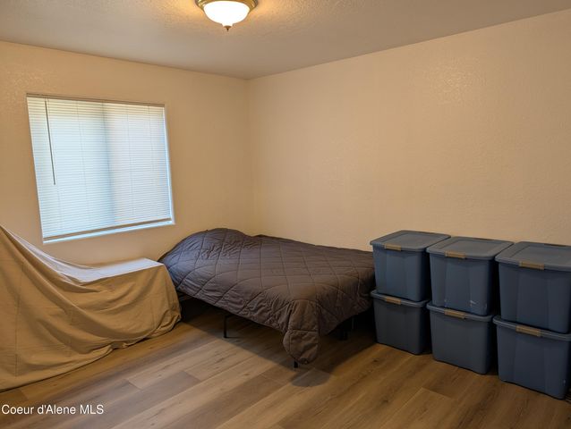 901-903 Hickory Glen Ave, Sandpoint, ID 83864