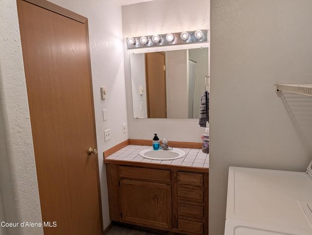 901-903 Hickory Glen Ave, Sandpoint, ID 83864