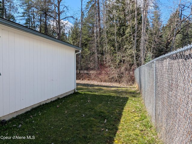 901-903 Hickory Glen Ave, Sandpoint, ID 83864