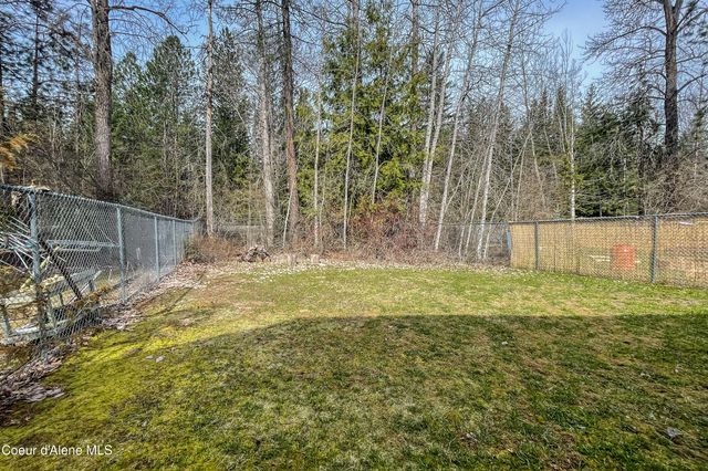 901-903 Hickory Glen Ave, Sandpoint, ID 83864