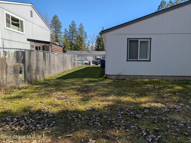 901-903 Hickory Glen Ave, Sandpoint, ID 83864