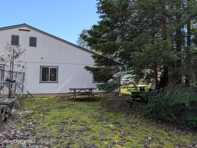 901-903 Hickory Glen Ave, Sandpoint, ID 83864