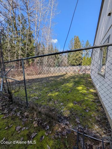 901-903 Hickory Glen Ave, Sandpoint, ID 83864