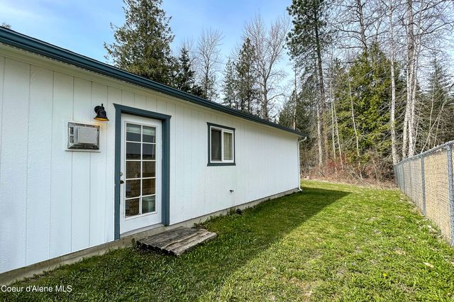 901-903 Hickory Glen Ave, Sandpoint, ID 83864