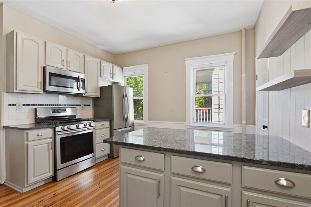 422 Trapelo Road 2, Belmont, MA 02478