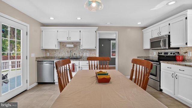 7741 OUTING AVE, Pasadena, MD 21122