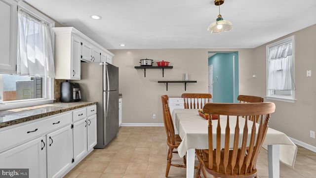 7741 OUTING AVE, Pasadena, MD 21122