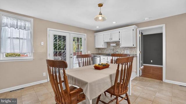 7741 OUTING AVE, Pasadena, MD 21122