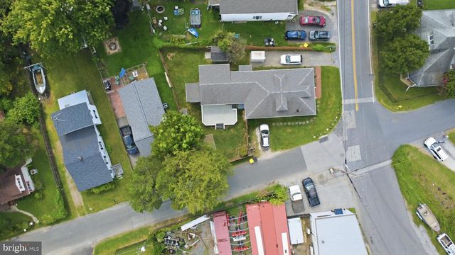 7741 OUTING AVE, Pasadena, MD 21122