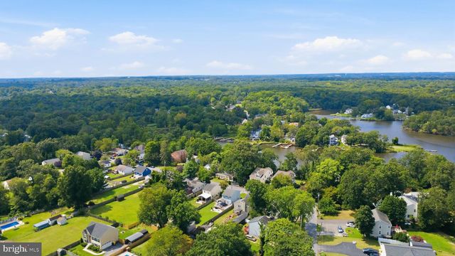 7741 OUTING AVE, Pasadena, MD 21122