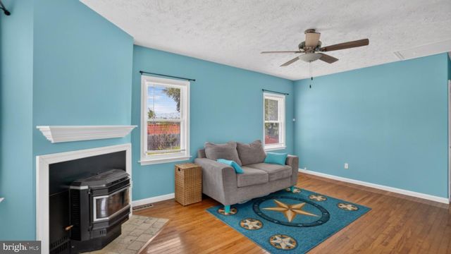 7741 OUTING AVE, Pasadena, MD 21122