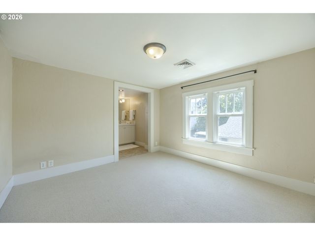 1545 VILLARD St, Eugene, OR 97403