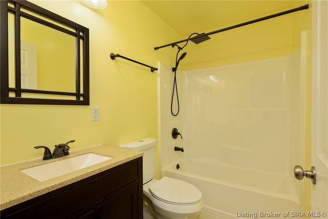 2300 Henriott Road, Georgetown, IN 47122