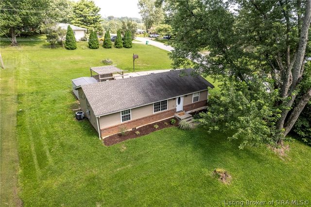 2300 Henriott Road, Georgetown, IN 47122
