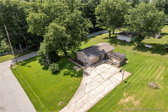 2300 Henriott Road, Georgetown, IN 47122