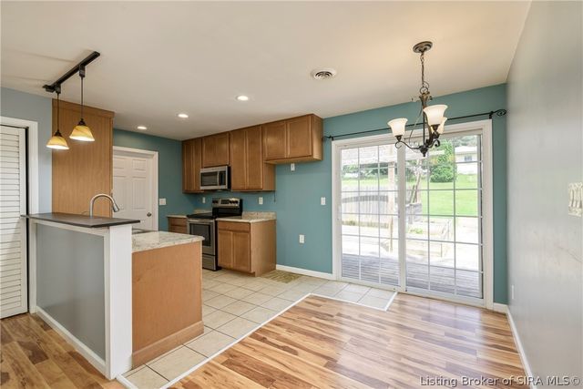 2300 Henriott Road, Georgetown, IN 47122