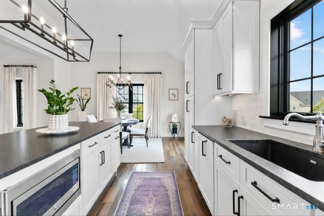 33 Wiegert Way, Bristol, CT 06010