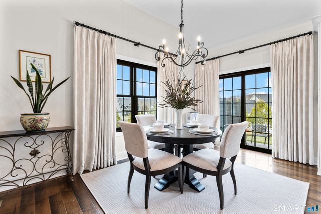 33 Wiegert Way, Bristol, CT 06010