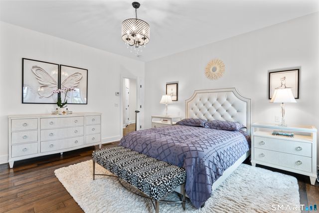 33 Wiegert Way, Bristol, CT 06010