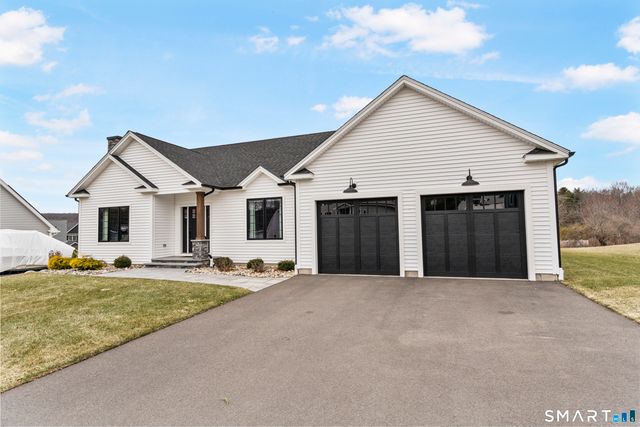 33 Wiegert Way, Bristol, CT 06010