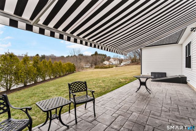 33 Wiegert Way, Bristol, CT 06010