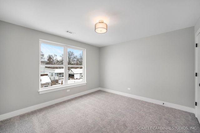 100 E Adams Avenue, Villa Park, IL 60181