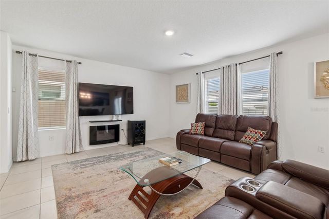 17053 OVAL RUM DRIVE, Wimauma, FL 33598