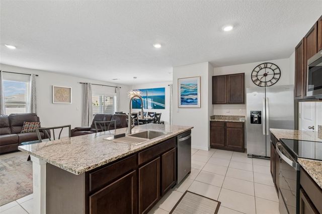 17053 OVAL RUM DRIVE, Wimauma, FL 33598