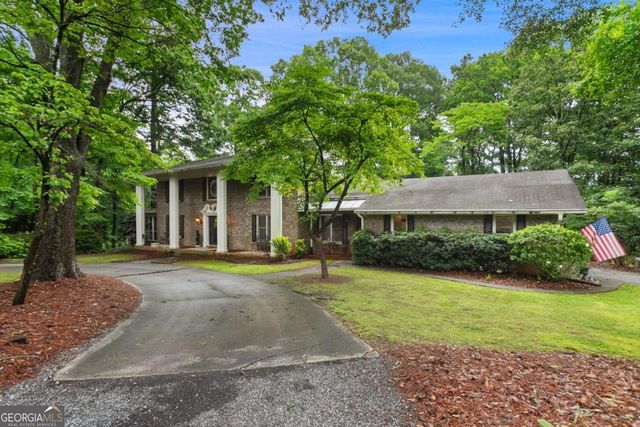 1025 Rays Road, Stone Mountain, GA 30083