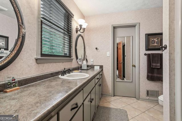 1025 Rays Road, Stone Mountain, GA 30083
