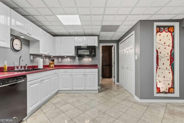 1025 Rays Road, Stone Mountain, GA 30083