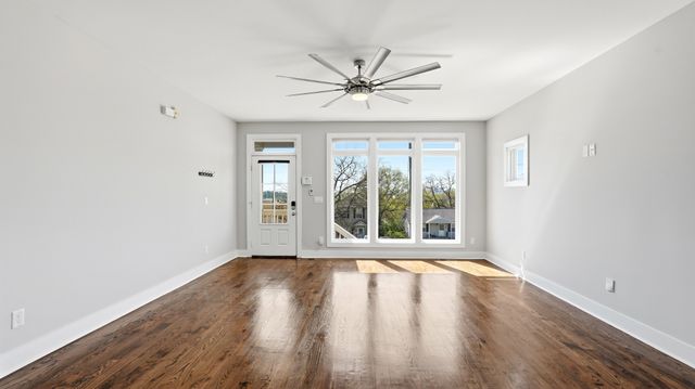 1263 N Avondale Cir, Nashville, TN 37207