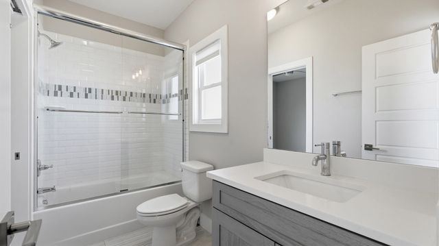 1263 N Avondale Cir, Nashville, TN 37207