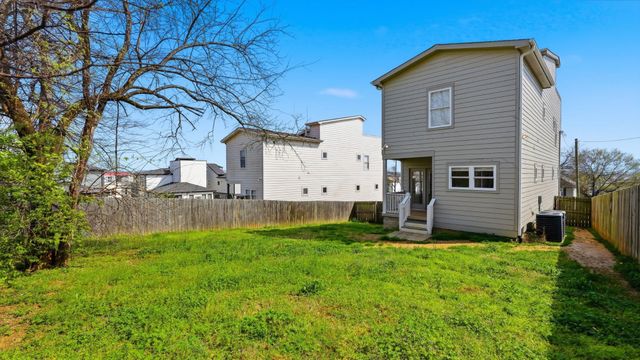 1263 N Avondale Cir, Nashville, TN 37207