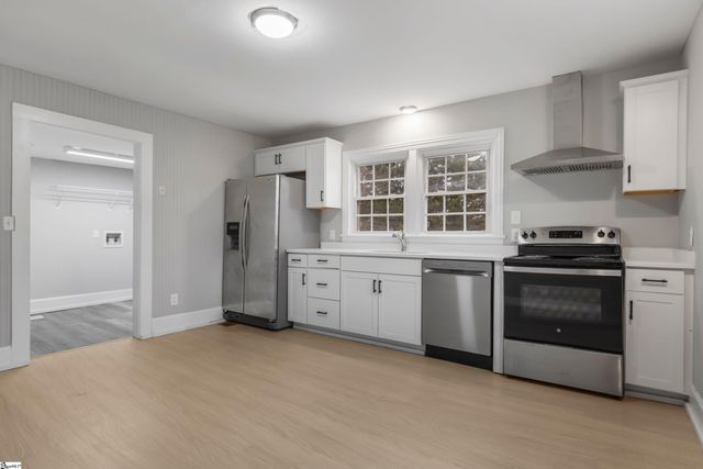 201 E Beattie Street, Liberty, SC 29657