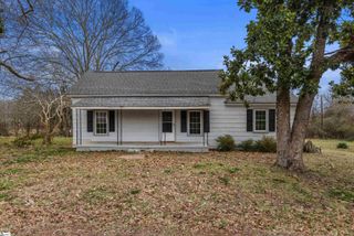 201 E Beattie Street, Liberty, SC 29657