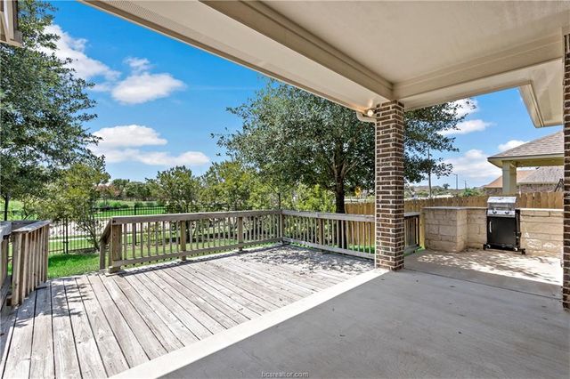 2509 Kimbolton Drive, College Station, TX 77845