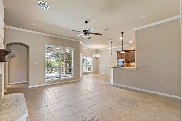 2509 Kimbolton Drive, College Station, TX 77845